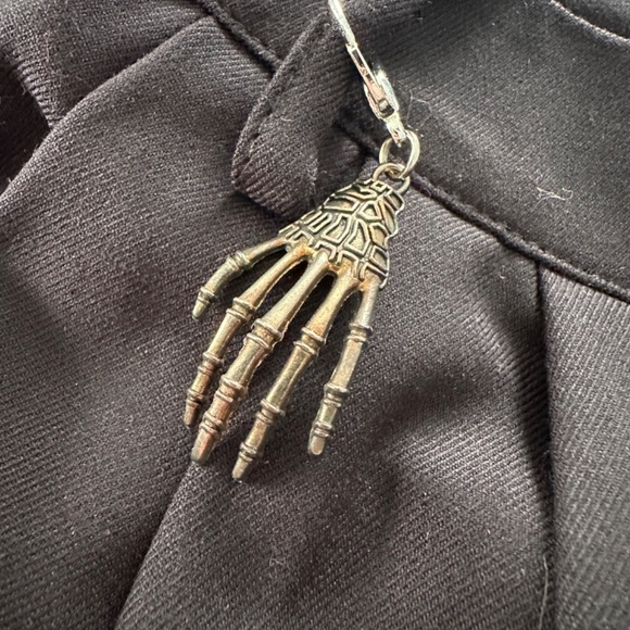 Malverde High Waist Tapered Trousers - Black - Picture 3 of 6